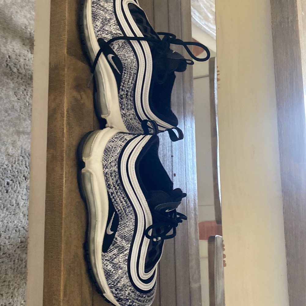 Nike Air Max Snake Skin Sneaker